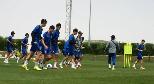 国奥同组对手阿联酋来了 韩国队和阿拉伯队的队员还没有到达 